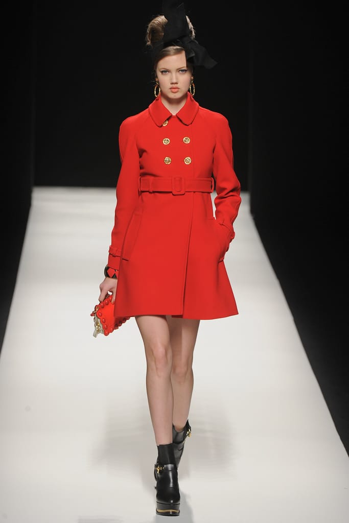 Moschino 2012ﶬз