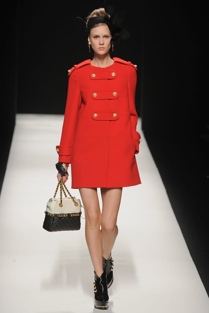 Moschino 2012ﶬз