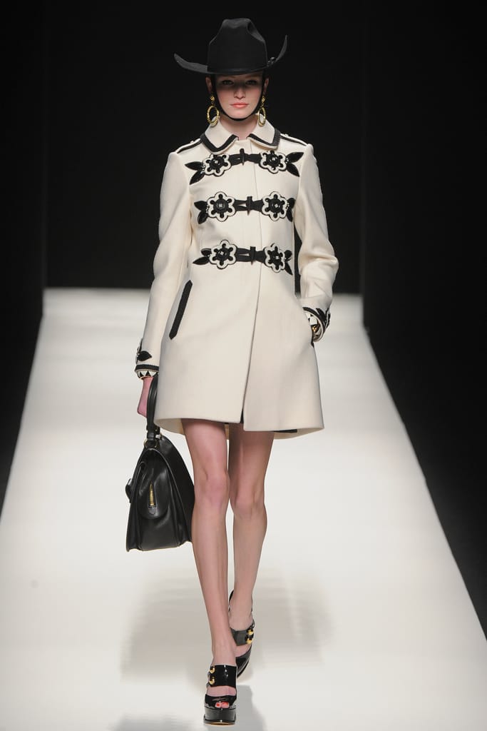 Moschino 2012ﶬз