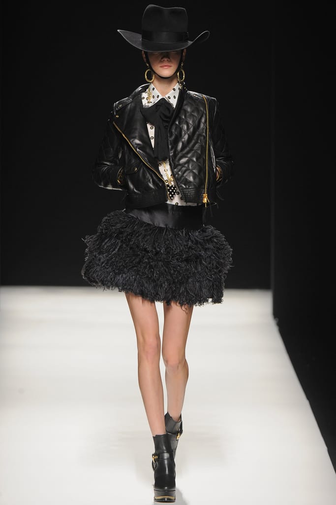 Moschino 2012ﶬз