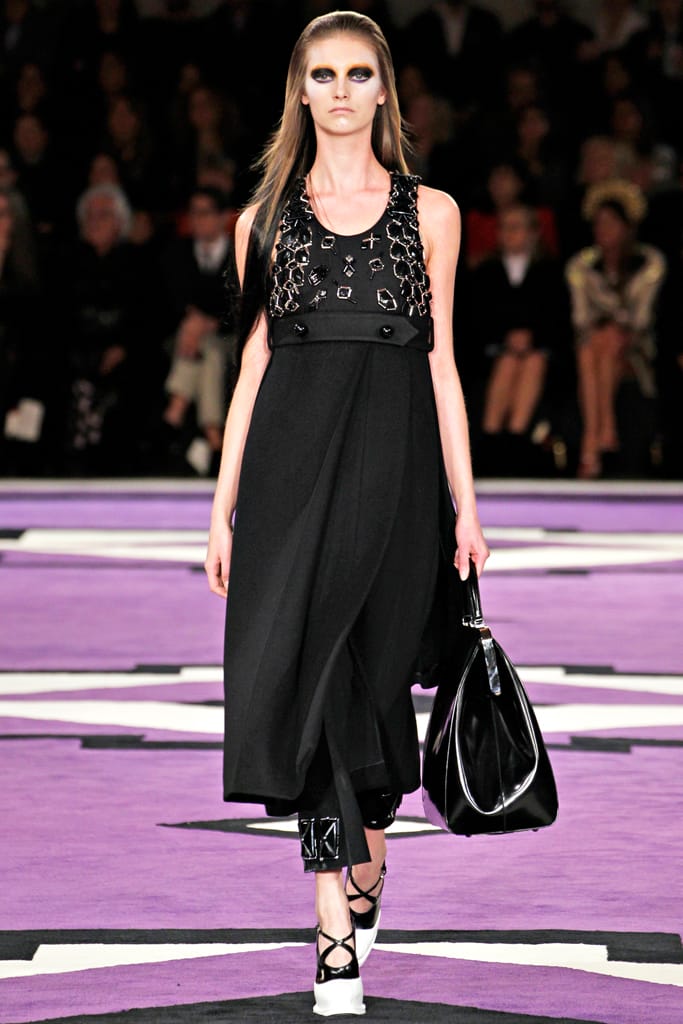 Prada 2012ﶬװз