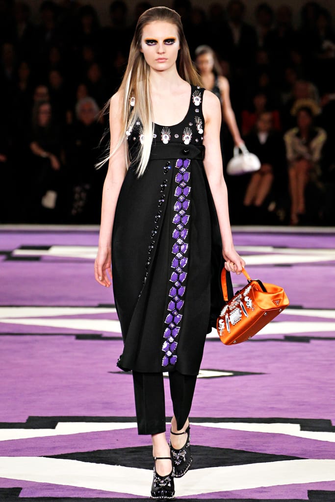 Prada 2012ﶬװз