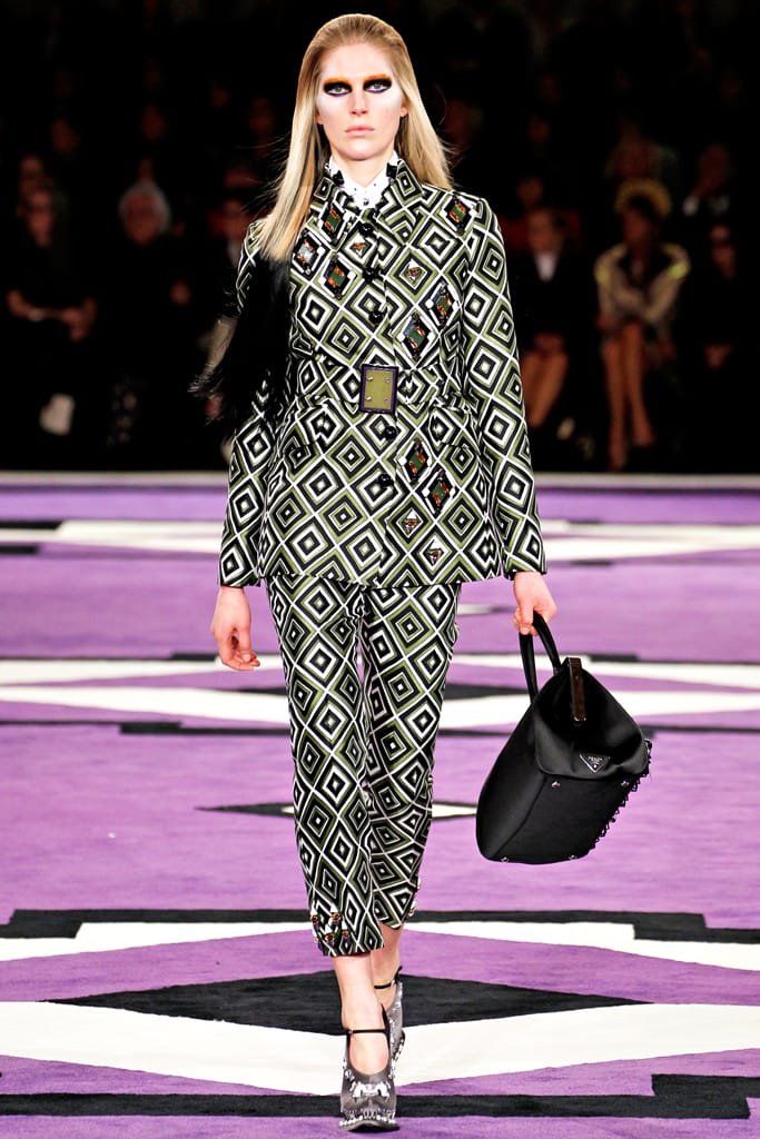 Prada 2012ﶬװз