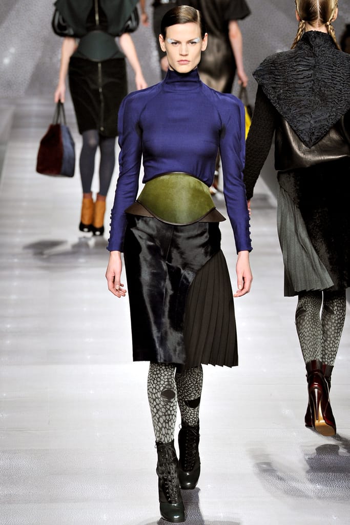 Fendi 2012ﶬз