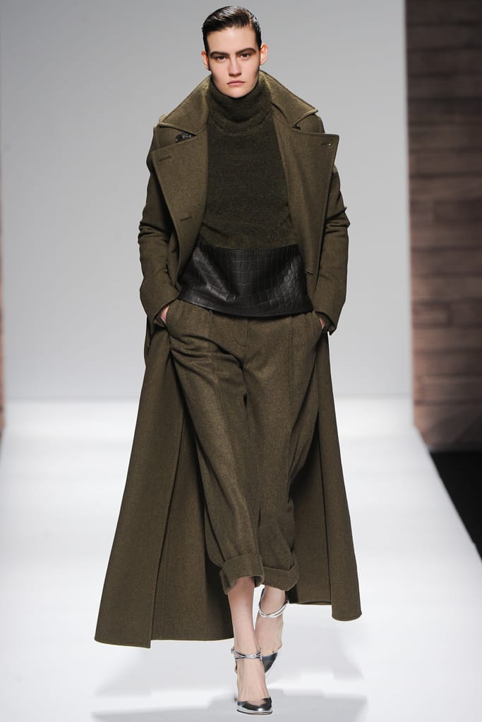 Max Mara 2012ﶬз