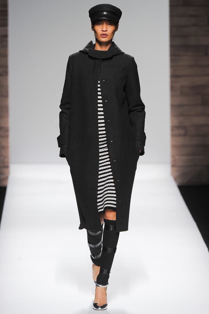 Max Mara 2012ﶬз