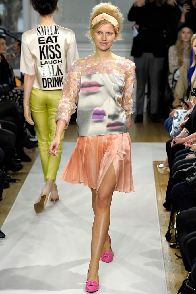 Moschino Cheap And Chic 2012ﶬз