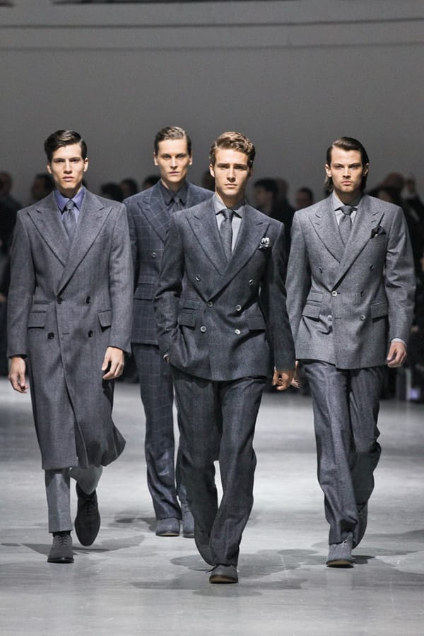 Corneliani 2012ﶬϵװ