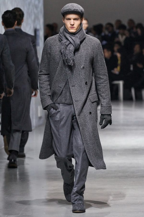 Corneliani 2012ﶬϵװ