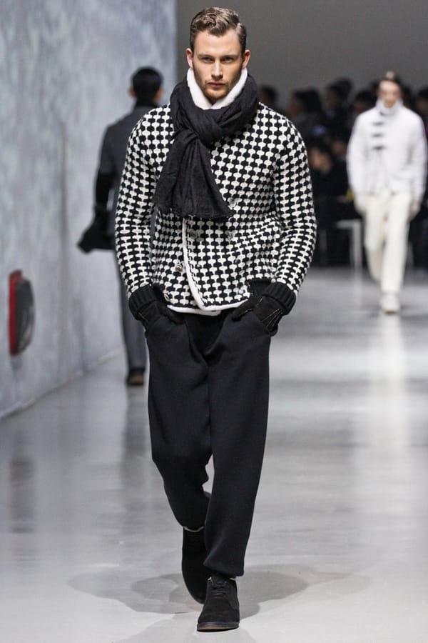 Corneliani 2012ﶬϵװ