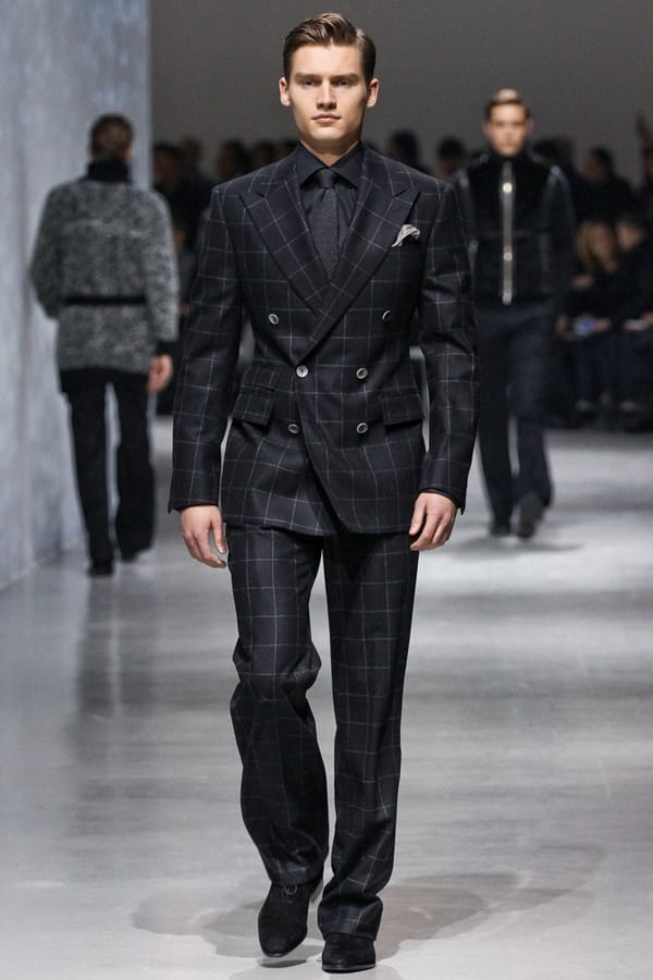 Corneliani 2012ﶬϵװ