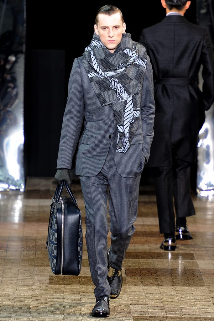 Louis Vuitton 2012ﶬװз