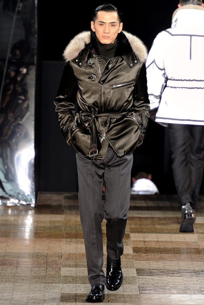 Louis Vuitton 2012ﶬװз