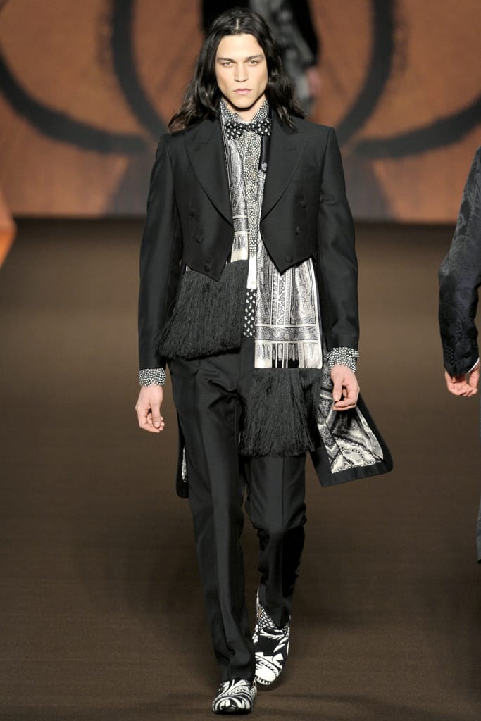 Etro 2012ﶬװз