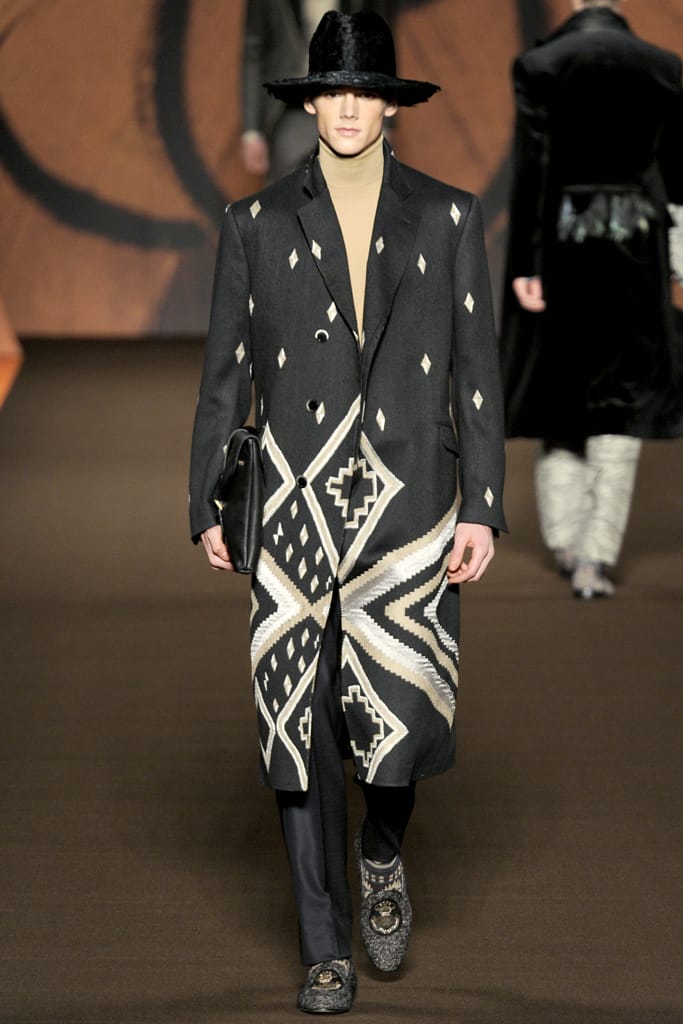 Etro 2012ﶬװз