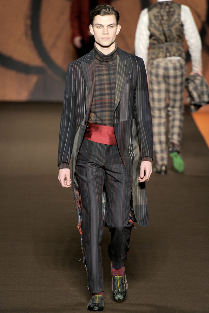 Etro 2012ﶬװз