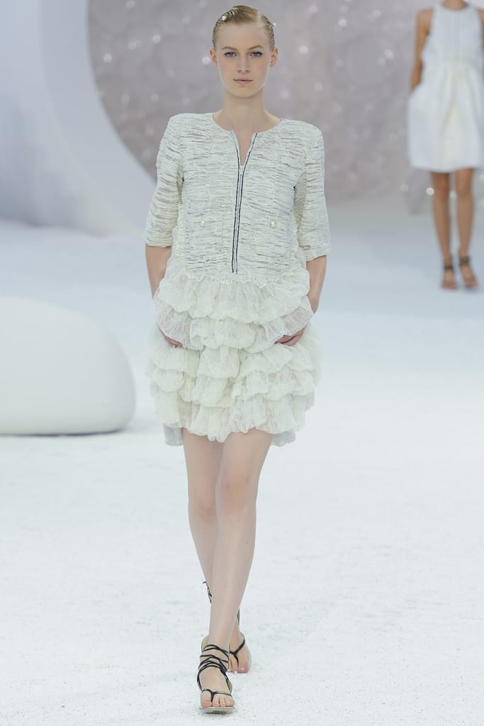 Chanel 2012з