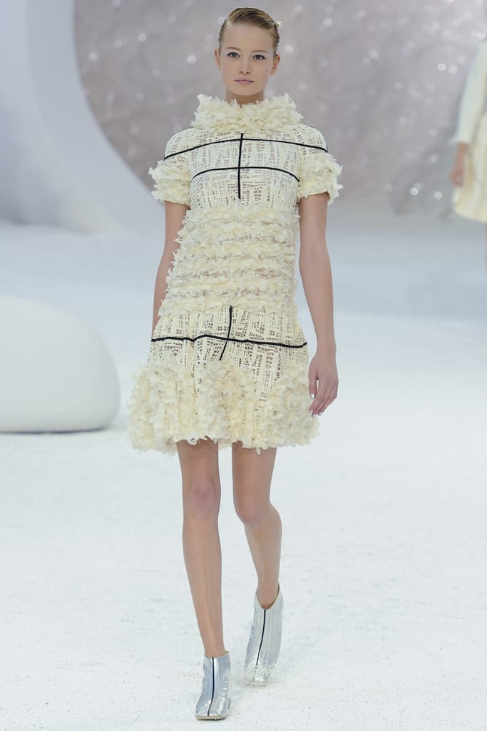 Chanel 2012з