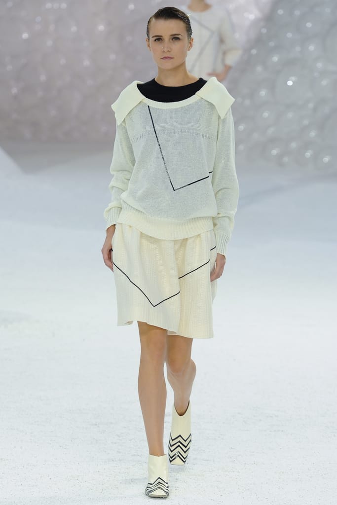 Chanel 2012з