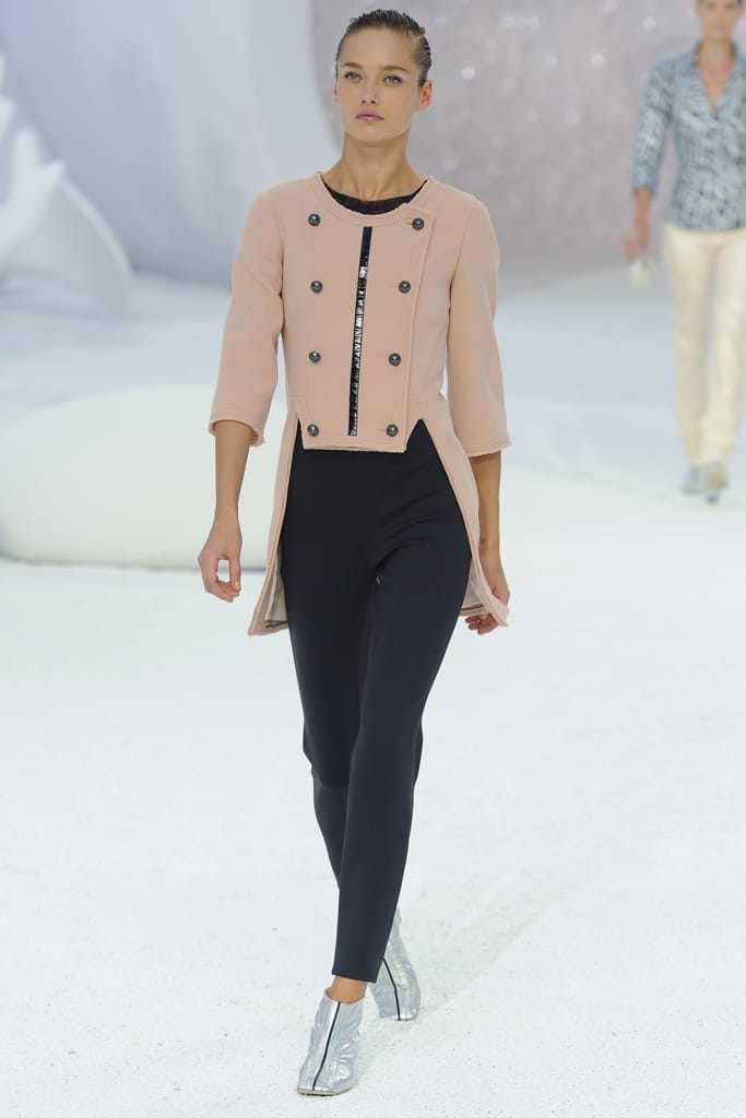 Chanel 2012з