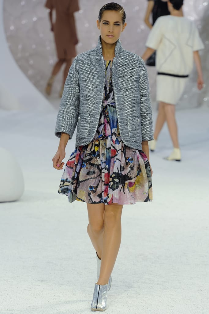 Chanel 2012з