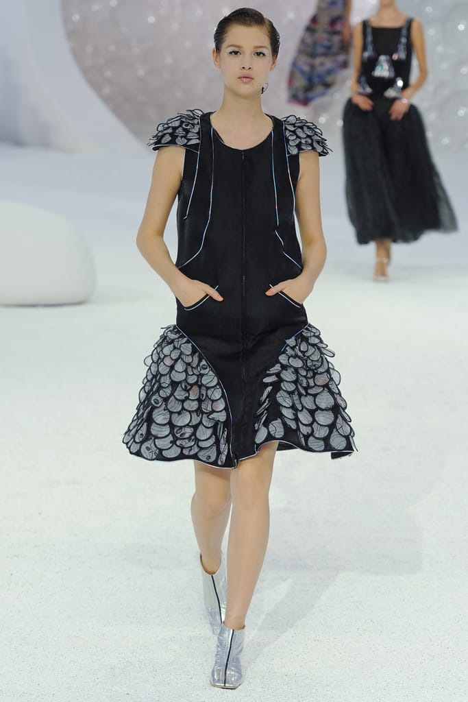 Chanel 2012з