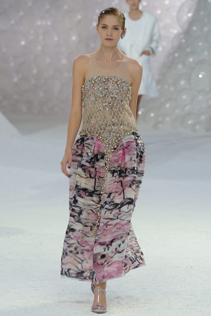 Chanel 2012з