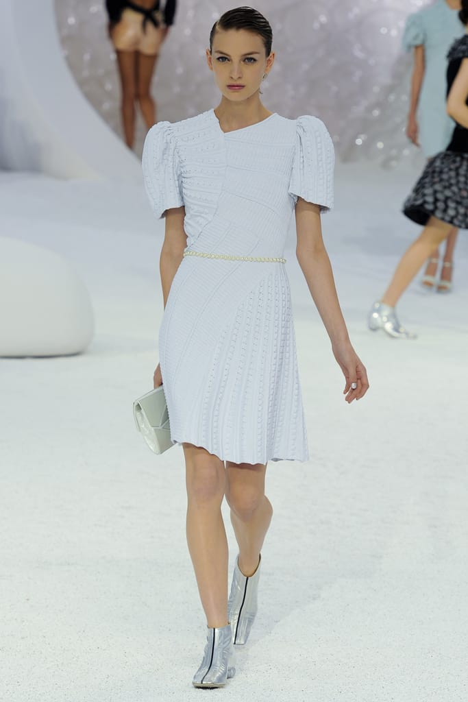 Chanel 2012з