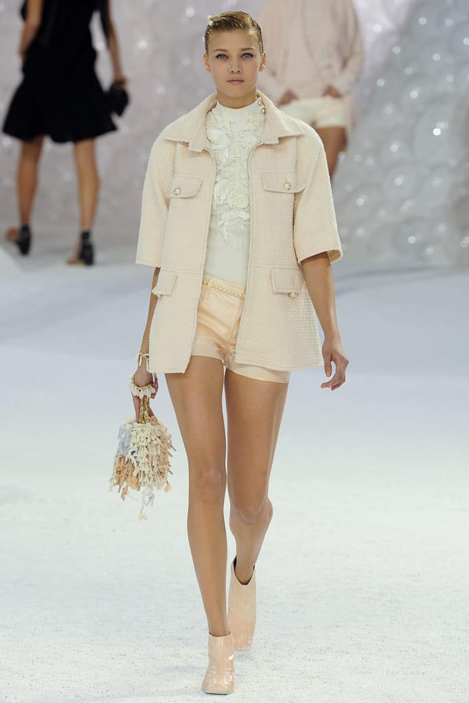 Chanel 2012з