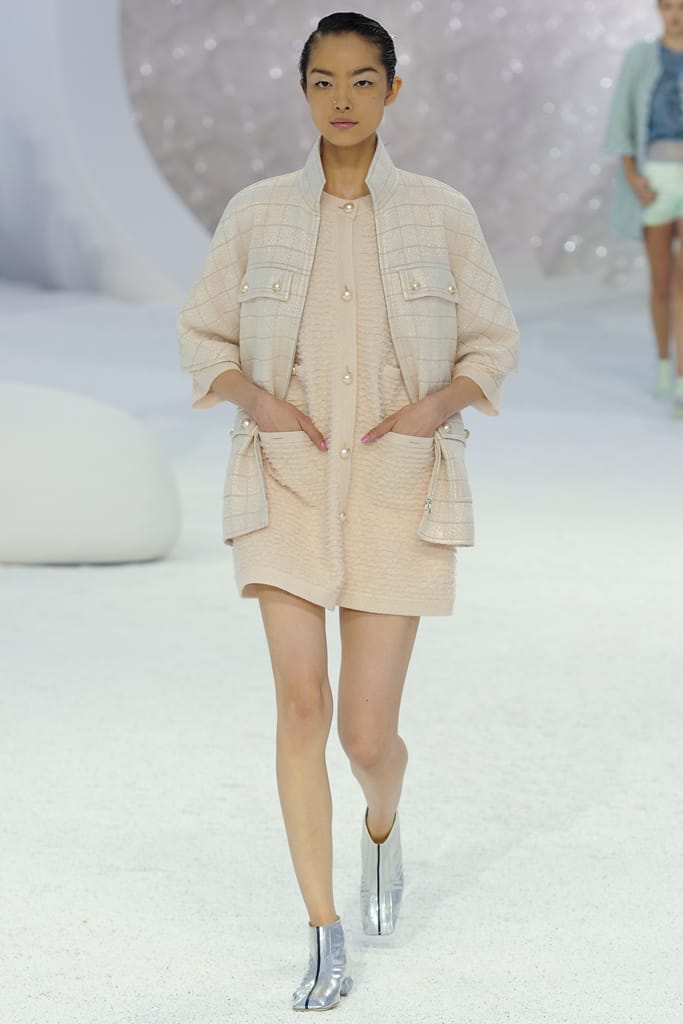 Chanel 2012з