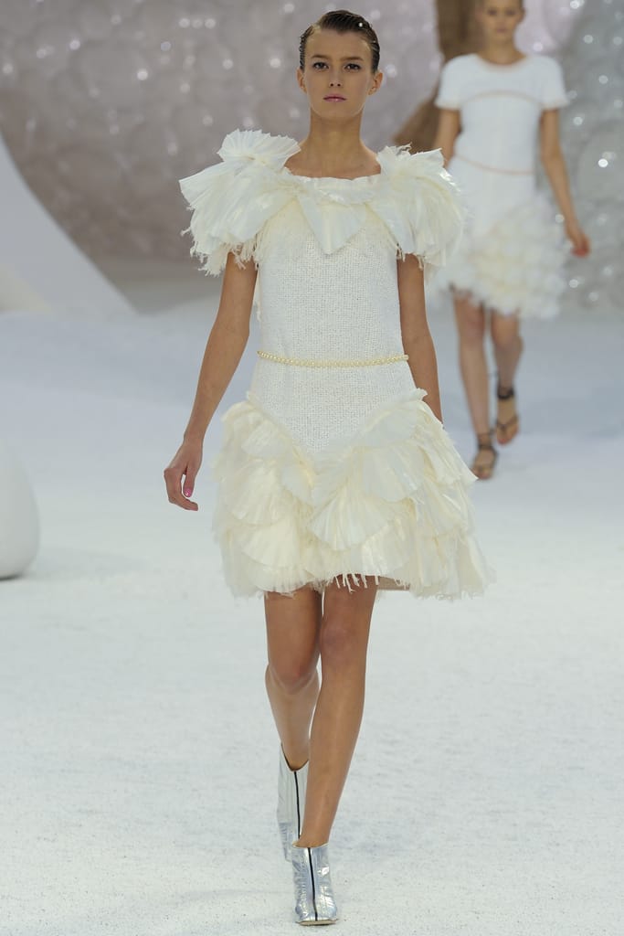 Chanel 2012з