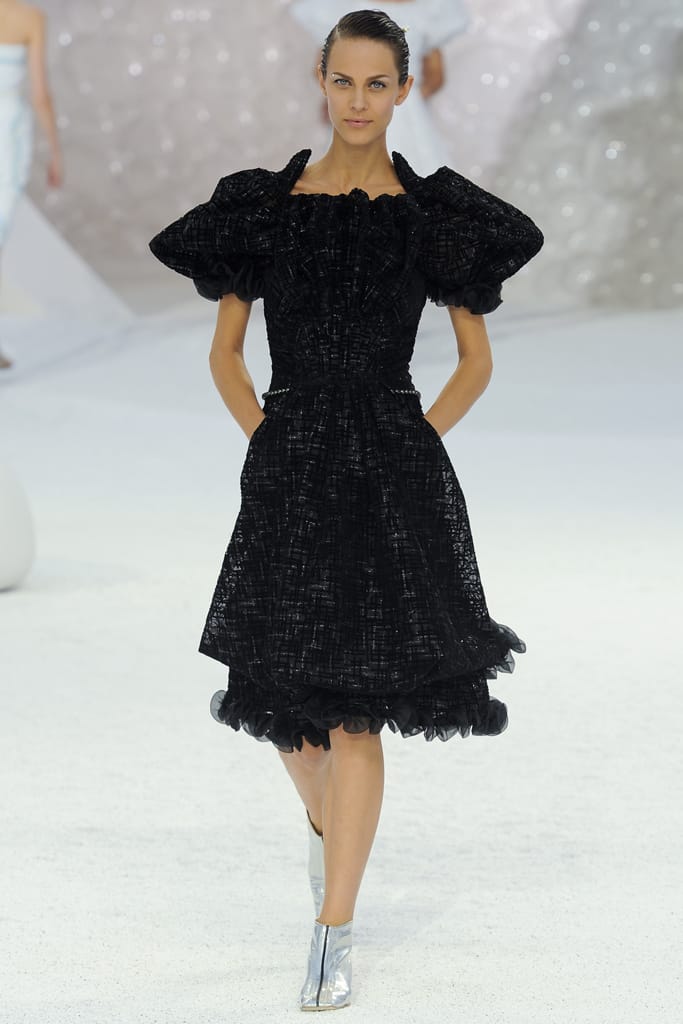 Chanel 2012з