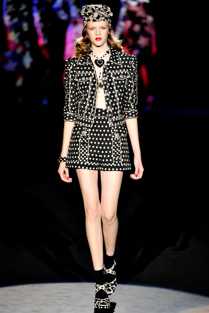 Anna Sui 2012з