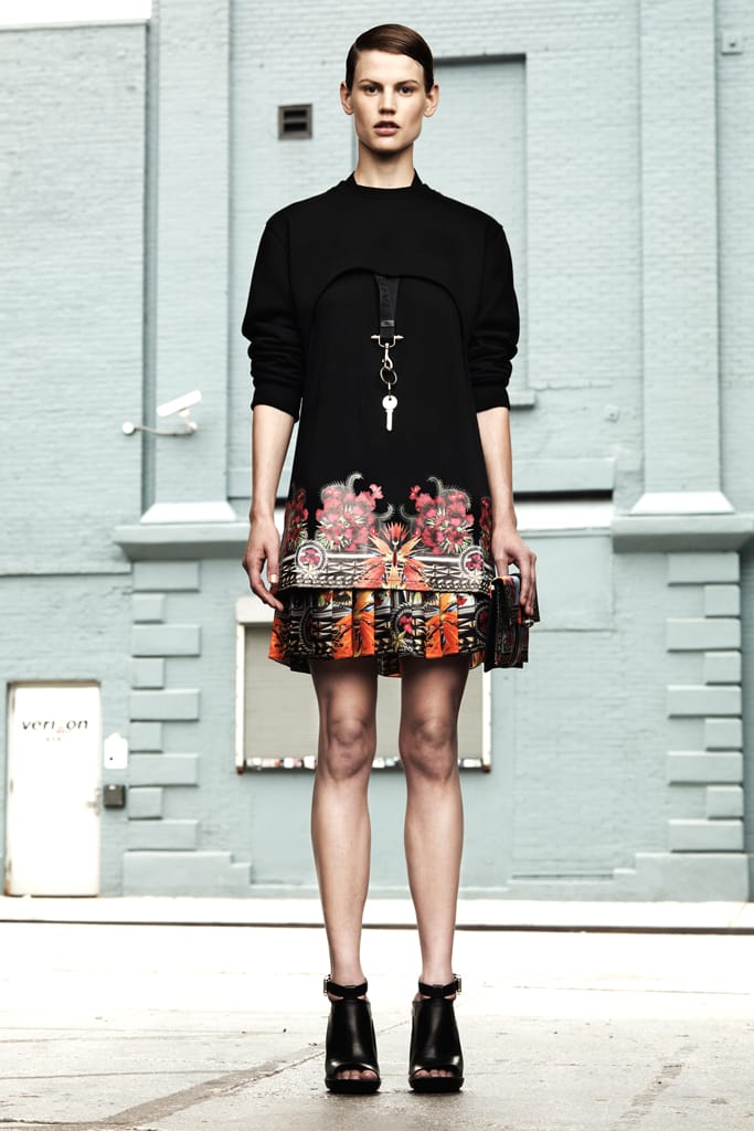 Givenchy 2012ȼϵз