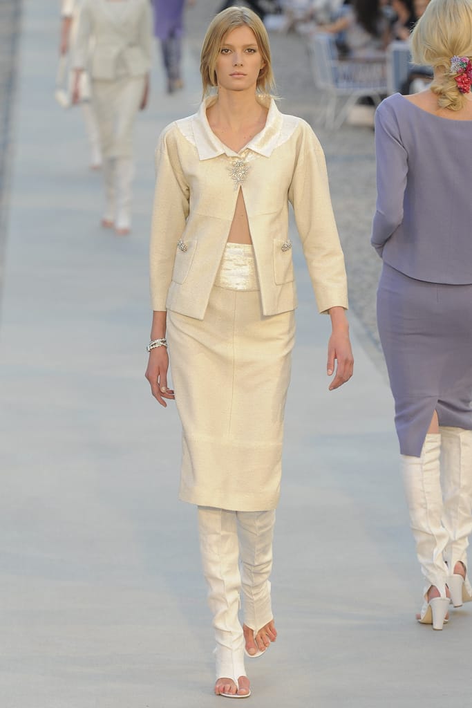 Chanel 2012ȼϵз