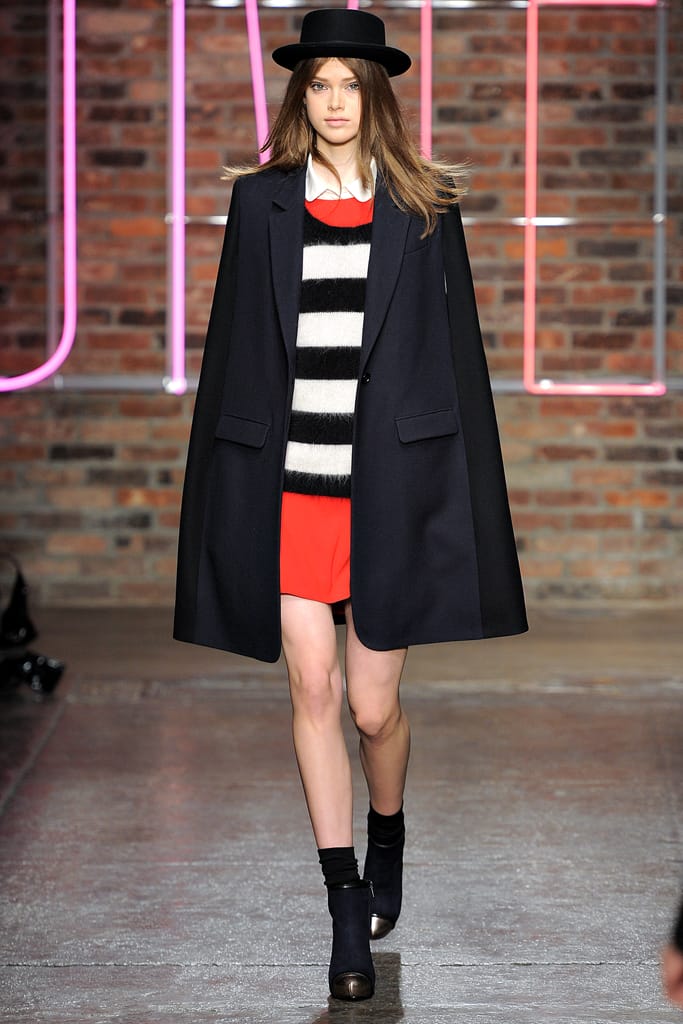 DKNY 2011ﶬз