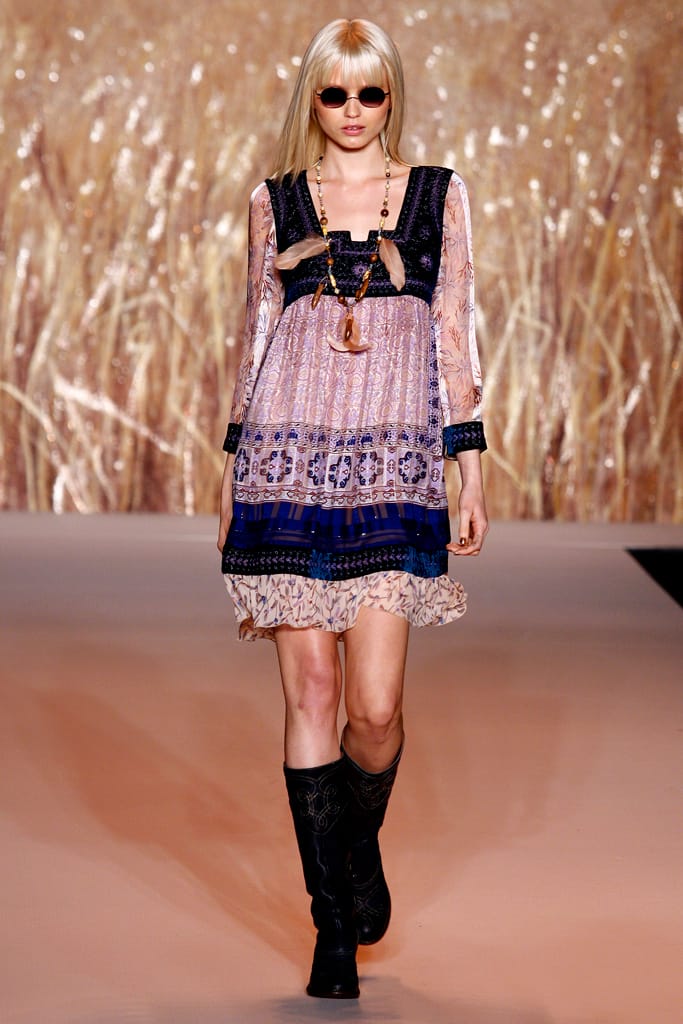 Anna Sui 2011з