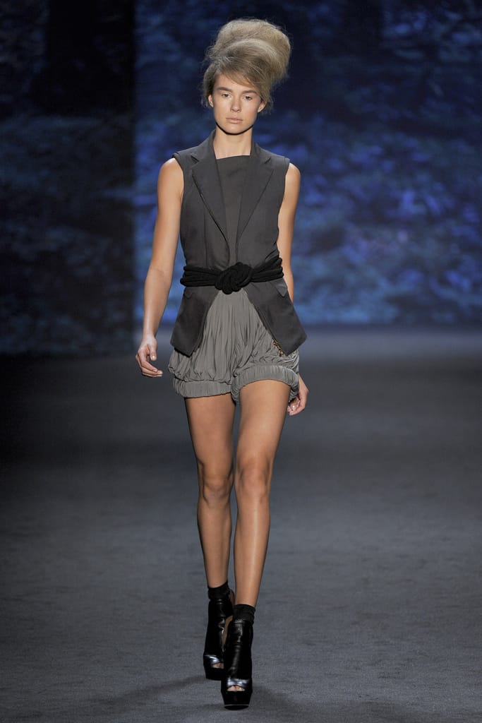 Vera Wang 2011з