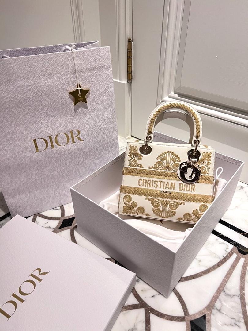 Dior