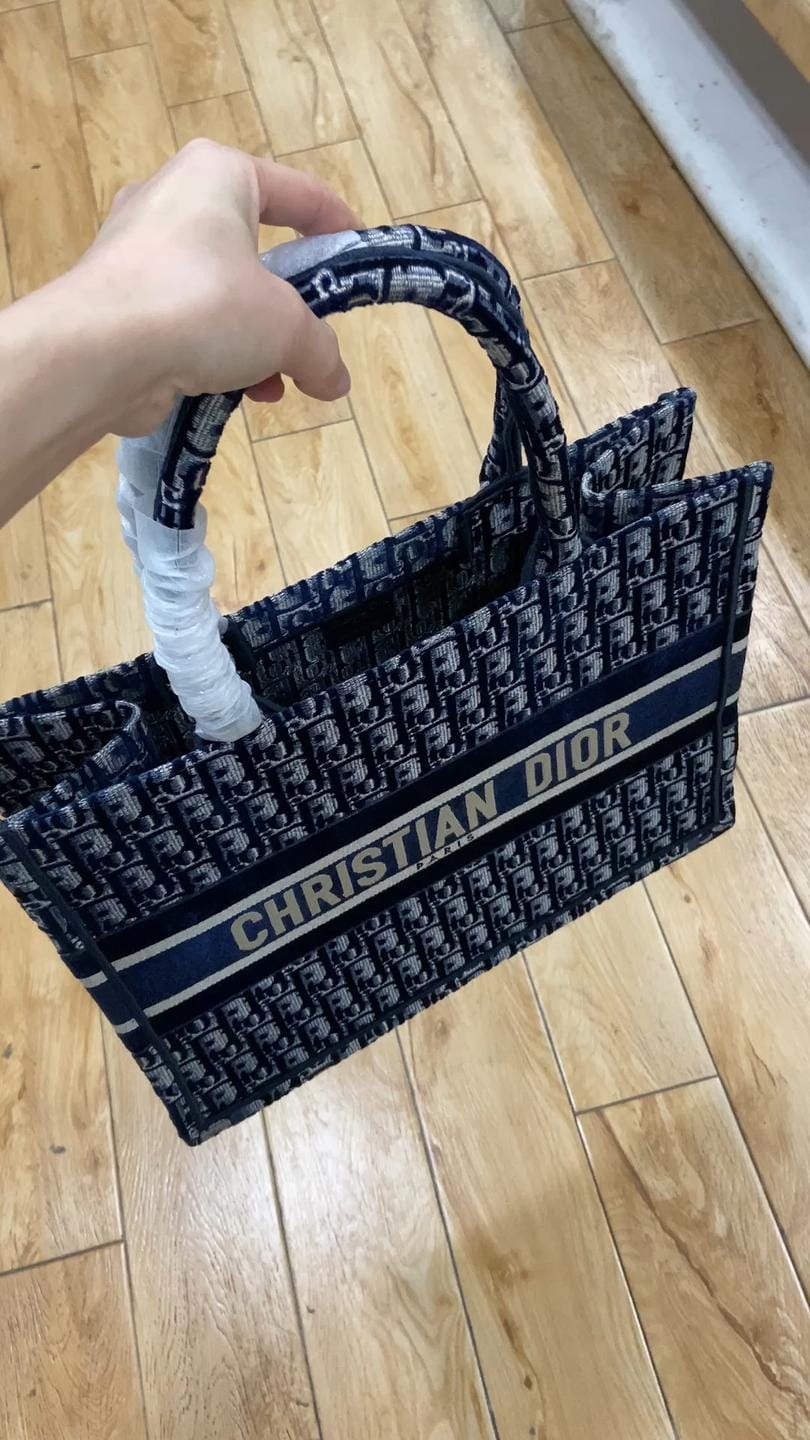 Diorϰ Book Tote ϻɫ乺