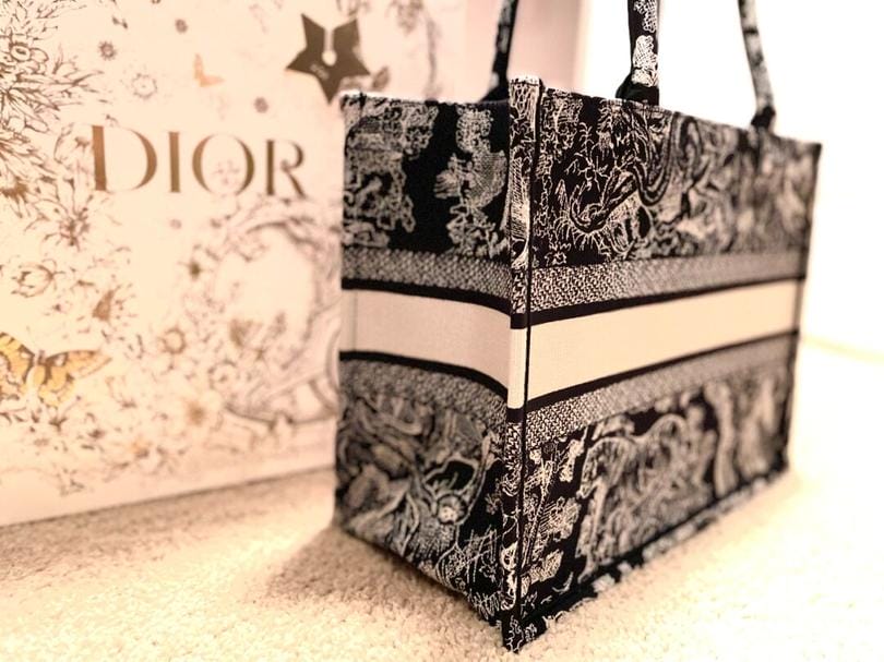 Dior tote ԰ڵװ