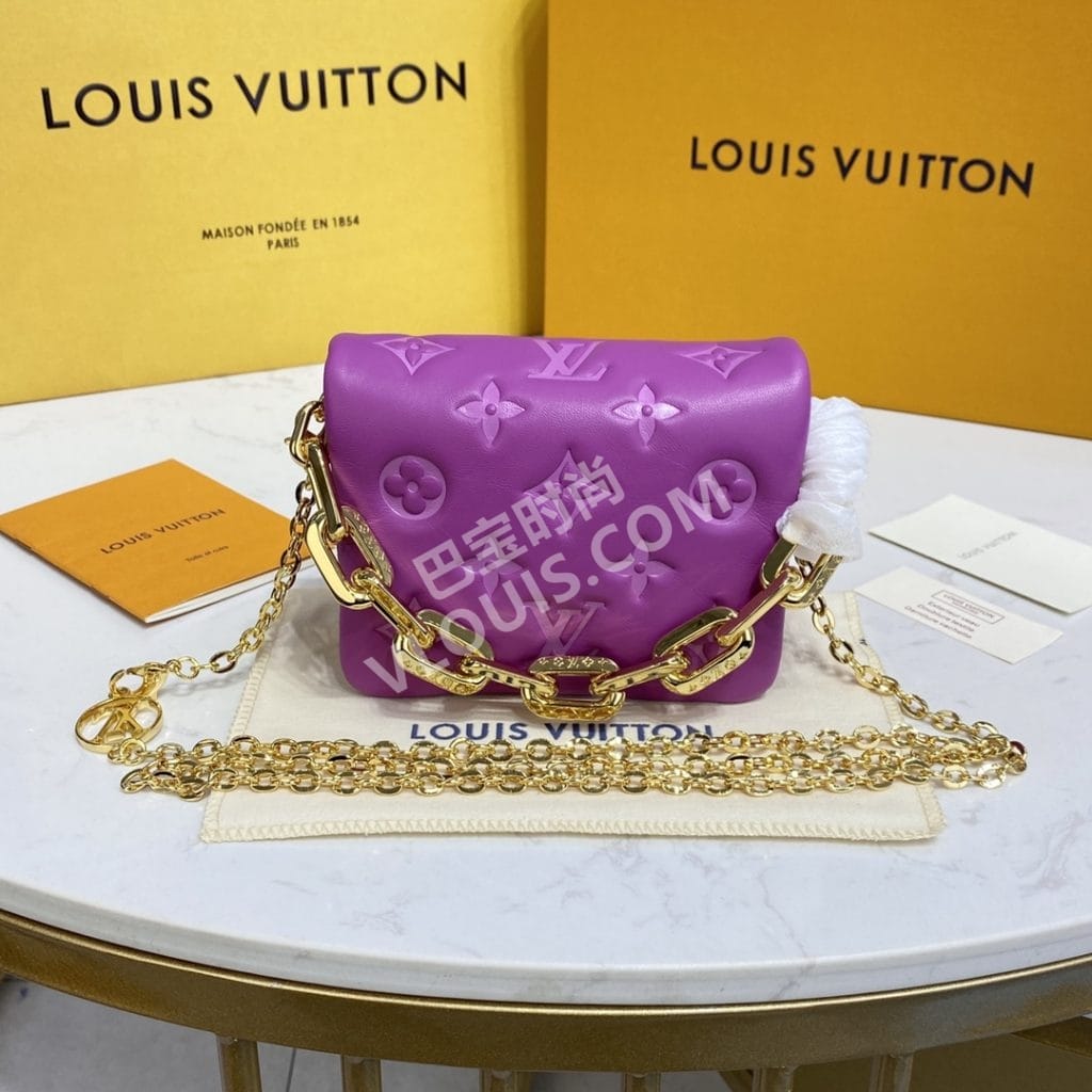 LV m81127 BELTBAG COUSSIN