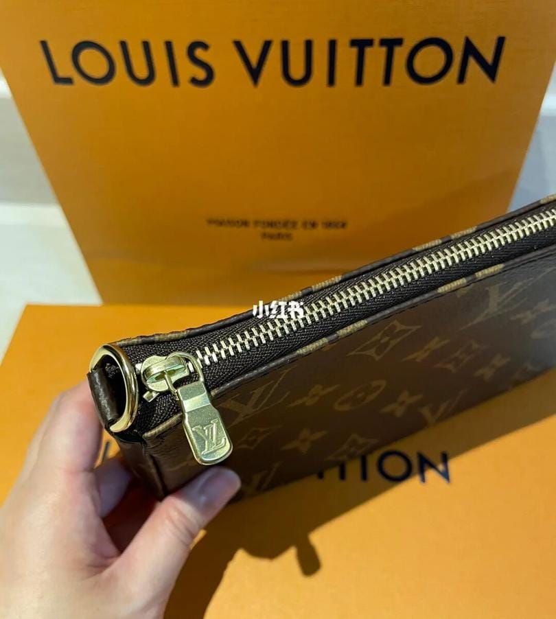 Louis vuitton lv  ¼