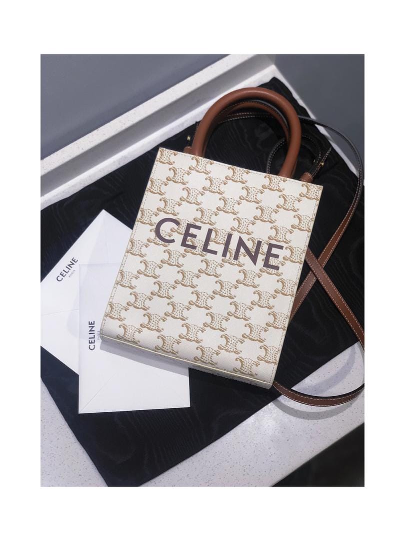 CELINE toteɫϻ