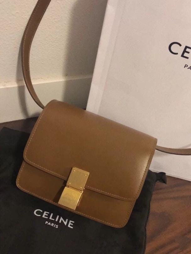 CelineBOX ְټ