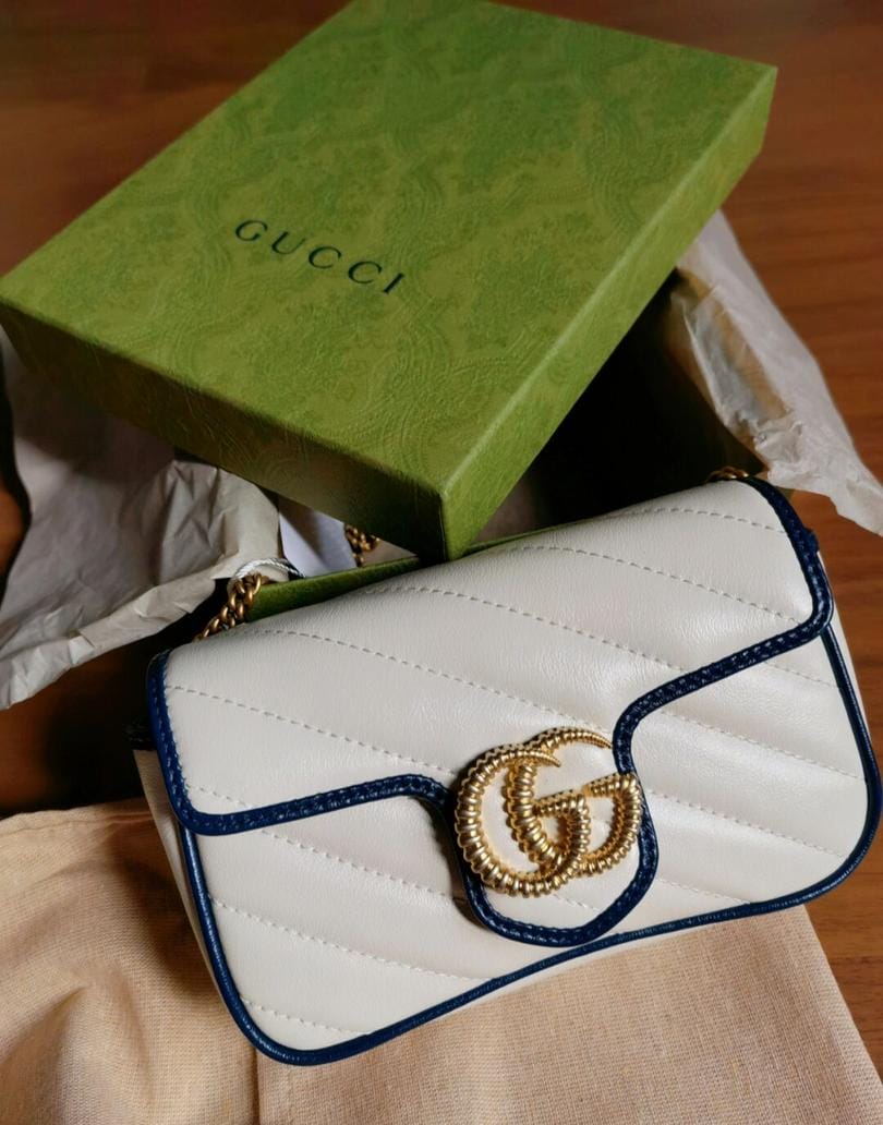 Gucci Marmont super mini