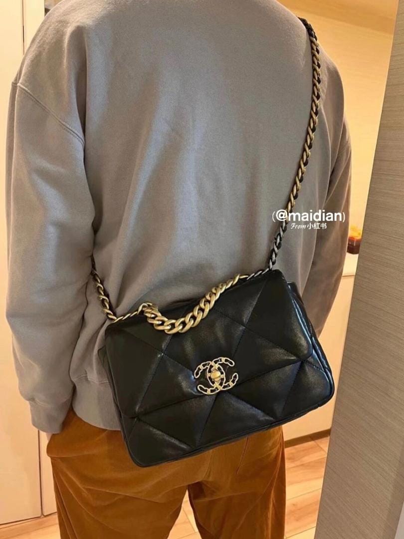 ȥ͵ŮѵChanel19bag