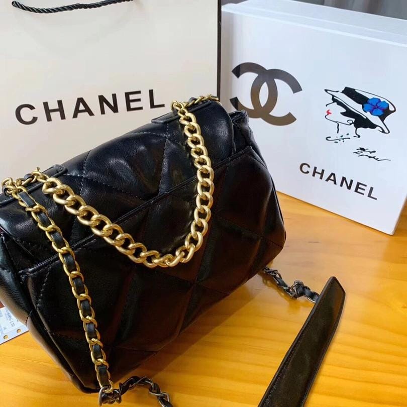 CHANELζchanel 19ƿڸǰ