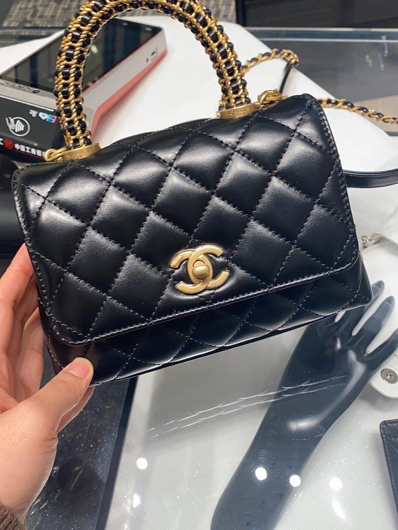 Chanel coco handle mini