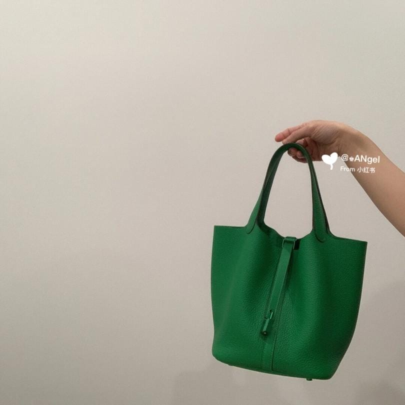 Hermes  SO GREEN 22